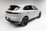 Used 2024 Porsche Cayenne S image 3