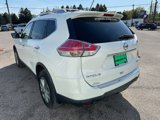 Used 2016 Nissan Rogue SV image 5