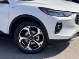 Used 2025 Ford Escape ST-Line Select image 4