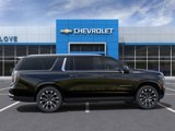 New 2025 Chevrolet Suburban High Country image 5