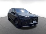 Used 2024 Lincoln Nautilus Reserve image 3