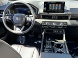 Used 2025 Honda Pilot Elite image 2