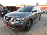 Used 2017 Nissan Pathfinder Platinum w/ Family Entertainment Package image 3