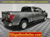 Used 2019 Nissan Titan SV image 5