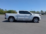 Used 2023 Chevrolet Silverado 1500 High Country w/ High Country Premium Package image 3