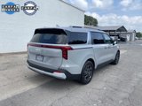 Used 2025 Kia Carnival EX image 2