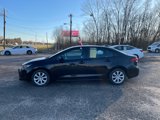 Used 2022 Toyota Corolla LE image 2