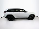 Used 2023 Jeep Grand Cherokee Altitude image 4