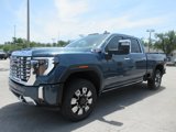 New 2025 GMC Sierra 2500 Denali w/ Denali Reserve Package image 3