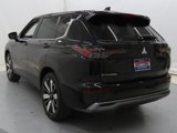 New 2025 Mitsubishi Outlander SE image 5