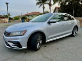 Used 2016 Volkswagen Passat 1.8T R-Line w/ R-Line Lighting Package image 4