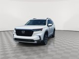New 2025 Honda Pilot Touring image 4
