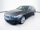 Used 2025 BMW 530i xDrive image 3
