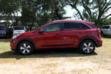 Used 2017 Kia Niro EX image 3