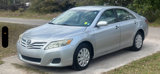 Used 2010 Toyota Camry LE image 3