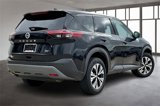 Used 2021 Nissan Rogue SV image 3