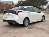 Used 2019 Toyota Prius LE image 5