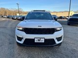 New 2025 Jeep Grand Cherokee Limited w/ Luxury Tech Group II image 3