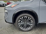 New 2025 Nissan Rogue Platinum image 4