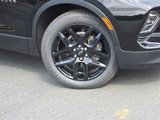 New 2025 Chevrolet Blazer LT w/ LPO, Black Grille Bar Package image 2