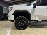 Used 2022 GMC Sierra 2500 Denali image 2