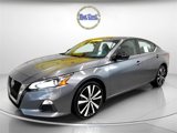 Used 2020 Nissan Altima 2.5 SR w/ Premium Package image 3