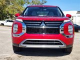 New 2025 Mitsubishi Outlander SE image 2