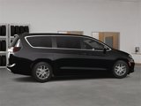 New 2025 Chrysler Pacifica Select image 6