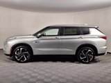 New 2025 Mitsubishi Outlander SE image 4
