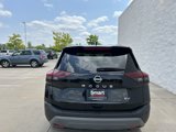 Used 2023 Nissan Rogue SV image 4