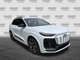 New 2025 Audi SQ6 e-tron Prestige image 2