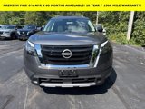 New 2025 Nissan Pathfinder SL w/ SL Premium Package image 2