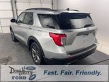 Used 2021 Ford Explorer XLT w/ Equipment Group 202A image 5
