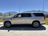 Used 2022 GMC Yukon XL Denali w/ Max Trailering Package image 2