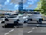 New 2025 Mitsubishi Outlander SE image 2