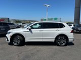 Certified 2022 Volkswagen Tiguan SEL R-Line image 2