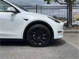 Used 2022 Tesla Model Y Long Range image 2