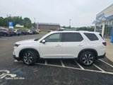 New 2025 Honda Pilot Touring image 2