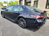 Used 2022 Toyota Camry SE image 6