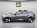 Used 2018 MAZDA MAZDA3 Touring image 4