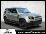 Used 2025 Land Rover Defender 110 X-Dynamic SE image 1