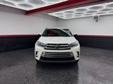 Used 2017 Toyota Highlander Limited image 2