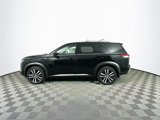 New 2025 Nissan Pathfinder Platinum w/ Cargo Package image 5