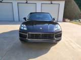 Used 2019 Porsche Cayenne Turbo image 2