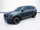 Certified 2024 Kia Telluride EX image 3