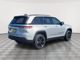 New 2025 Jeep Grand Cherokee Altitude image 5