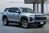 New 2026 Chevrolet Equinox LT w/ Convenience Package II image 2