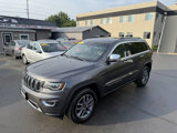 Used 2019 Jeep Grand Cherokee Limited w/ Luxury Group II image 2
