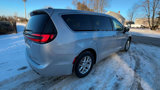 Used 2024 Chrysler Pacifica Touring-L image 5