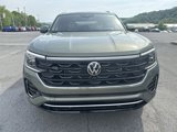 New 2025 Volkswagen Atlas Cross Sport SEL Premium R-Line image 2
